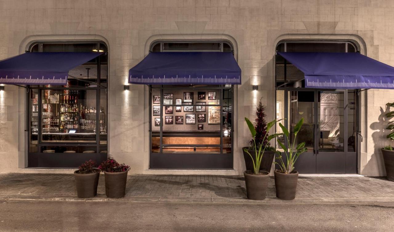 Hotel Casa Sagnier Barcelona Exterior foto The entrance to the restaurant